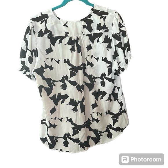Karl Lagerfeld Paris Kindra‎ Ruffle Front Short Sleeve Blouse Large NWT - Picture 4 of 14